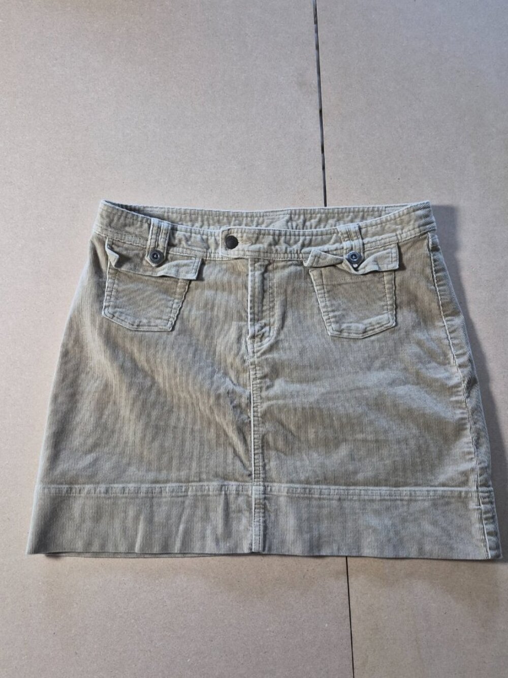 Patagonia Corduroy Skirt Women’s Organic Cotton Stretch Mini Utility Pockets